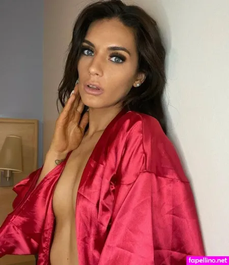 Pebblesellieox OnlyFans Thumbnail #isnft29Ay5