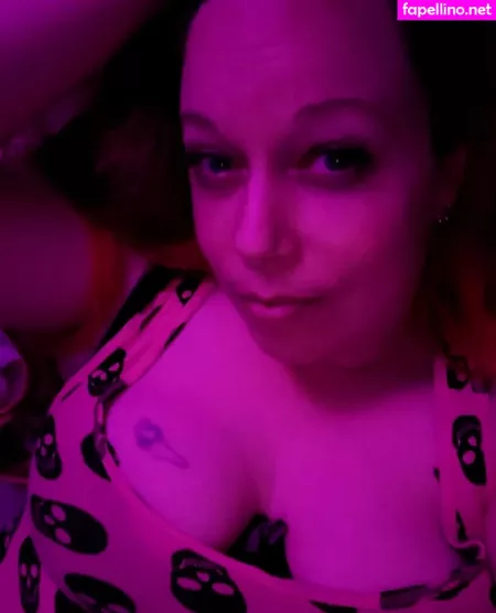 Peek A Boo U OnlyFans Thumbnail #oW7RmzFpPa