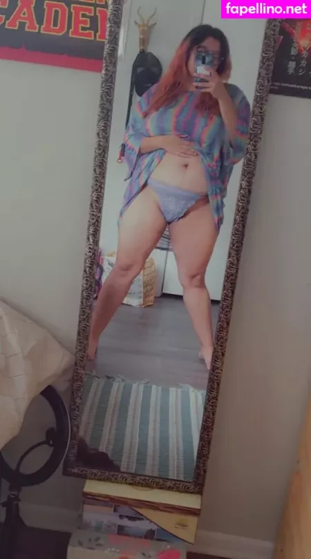 Peekscalymedusa OnlyFans Thumbnail #0YHvEWyflu