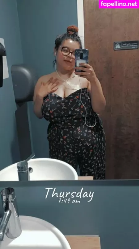 Peekscalymedusa OnlyFans Thumbnail #NlQ8obqrY0