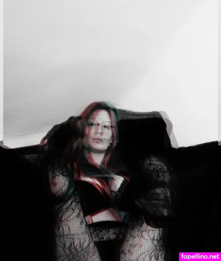Peep Resistance Miss Peep OnlyFans Thumbnail #gIxAAQurde