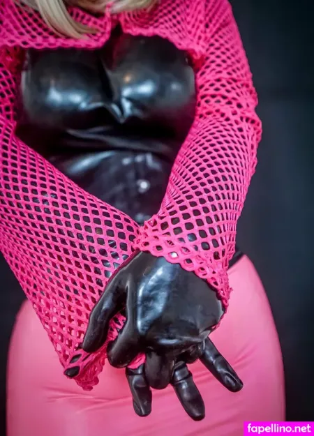 Peeress Dahlia OnlyFans Thumbnail #POtvQ2KiDv
