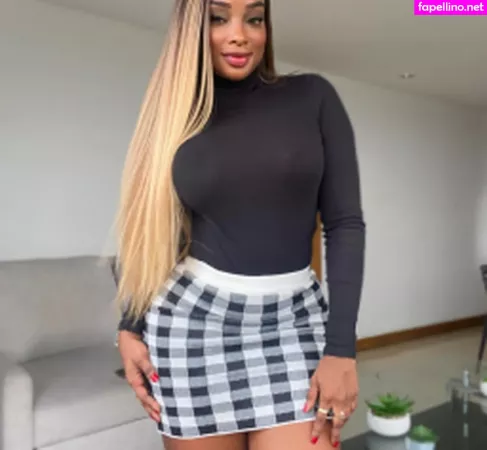 Peitudas 1 OnlyFans Thumbnail #c7nUma2w68