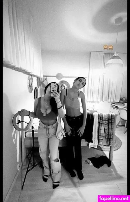 Pelegsaar OnlyFans Thumbnail #2COSqNF0ty