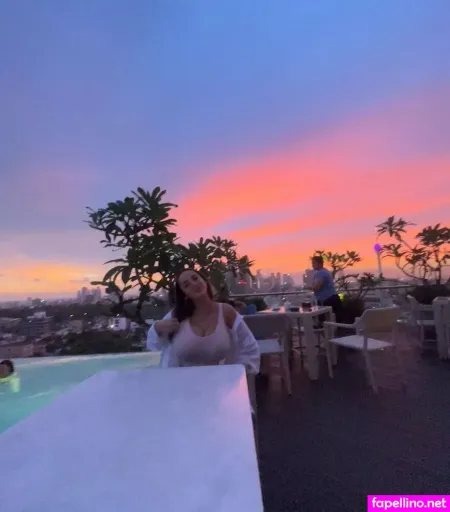 Pelegsaar OnlyFans Thumbnail #Q5UV2jQqWG