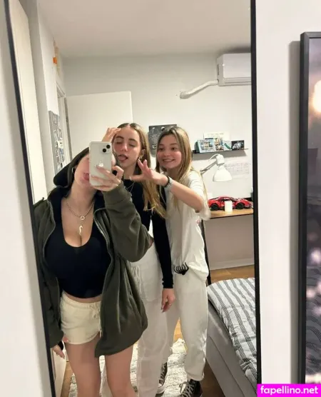 Pelegsaar OnlyFans Thumbnail #zTm6TQJpP1