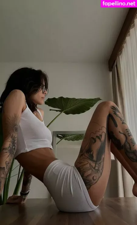 Pelinay Igit OnlyFans Thumbnail #8hxHvX8IaO