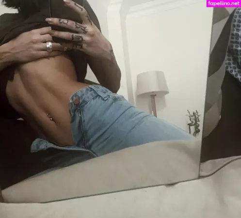 Pelinay Igit OnlyFans Thumbnail #i38qfAtS9h