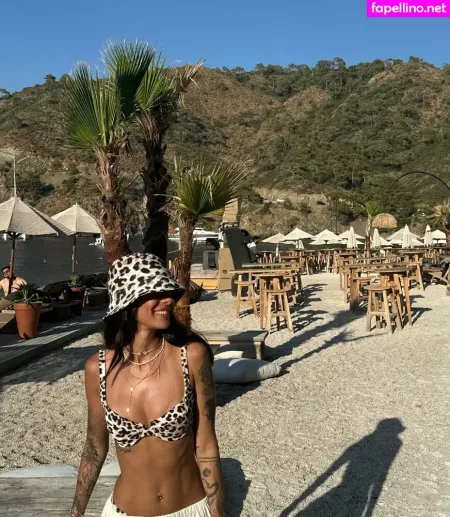 Pelinay Igit OnlyFans Thumbnail #q3YI1pvlNj