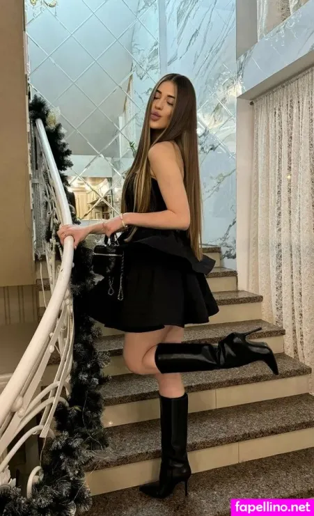 Penelope Bustt OnlyFans Thumbnail #5XFlkgT5YF