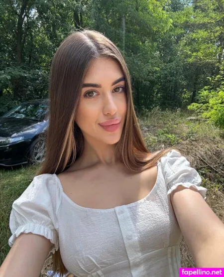 Penelope Bustt OnlyFans Thumbnail #5bH0DfeYvC