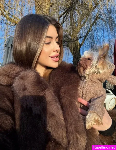 Penelope Bustt OnlyFans Thumbnail #FDfkksSmjD