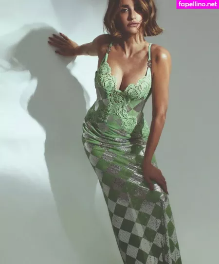 Penelope Cruz OnlyFans Thumbnail #HUm0SCvqYJ