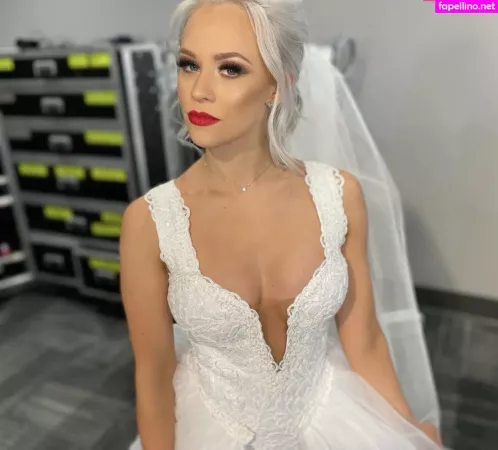 Penelope Ford OnlyFans Thumbnail #av9SEaqvY4