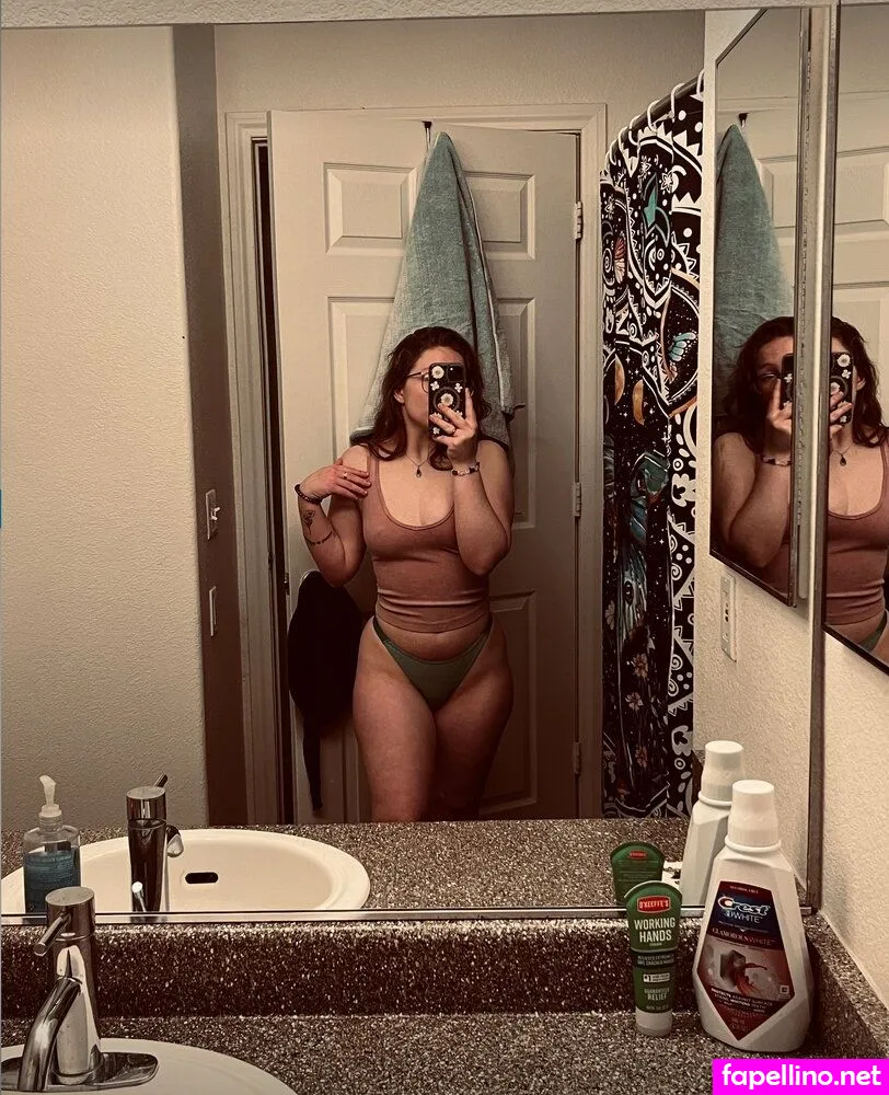 kirakatnip, penelope-skies, penelope_skies Nude Leaked OnlyFans Photo #L2G9Cgzyo9