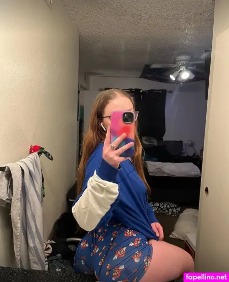 Penelope Skies OnlyFans Thumbnail #mEmX7iy3p6