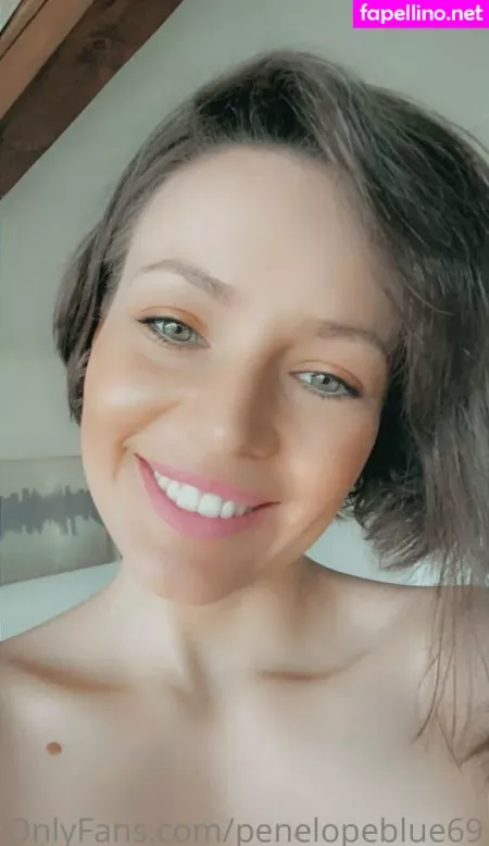 Penelopeblue69 OnlyFans Thumbnail #LWmGf0VKwq