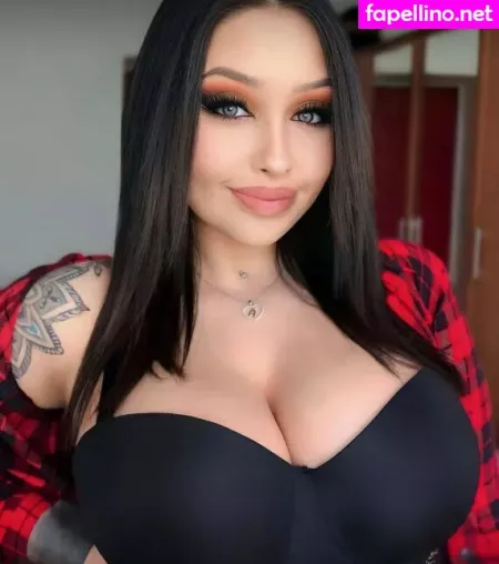 Penelopeblue69 OnlyFans Thumbnail #QOd0oBTxPQ