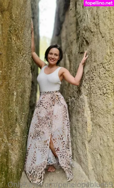 Penelopeblue69 OnlyFans Thumbnail #ZAVEBVGOPc