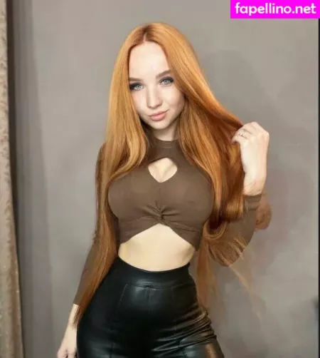 Penelopeblue69 OnlyFans Thumbnail #p2xpV07HR5