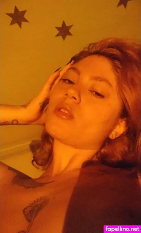 Penelopefoxie OnlyFans Thumbnail #8Wqh5Zs9Eg