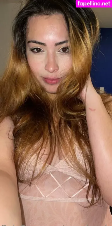 Penelopeland OnlyFans Thumbnail #QfdBtTuAqw