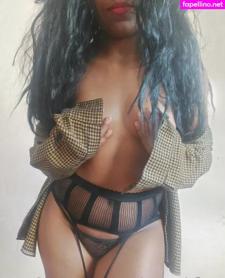 Penelopemariaflores OnlyFans Thumbnail #xt8c9IdOcL