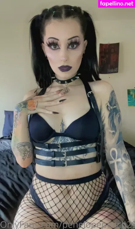 Penelopepeach29 OnlyFans Thumbnail #WidQnCU8LN