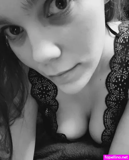 Penguingirl431 OnlyFans Thumbnail #WqJIdMBrQZ