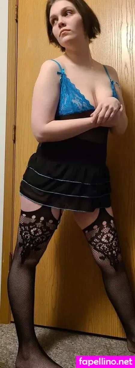 Penguingirl431 OnlyFans Thumbnail #cfSA5xtMTw