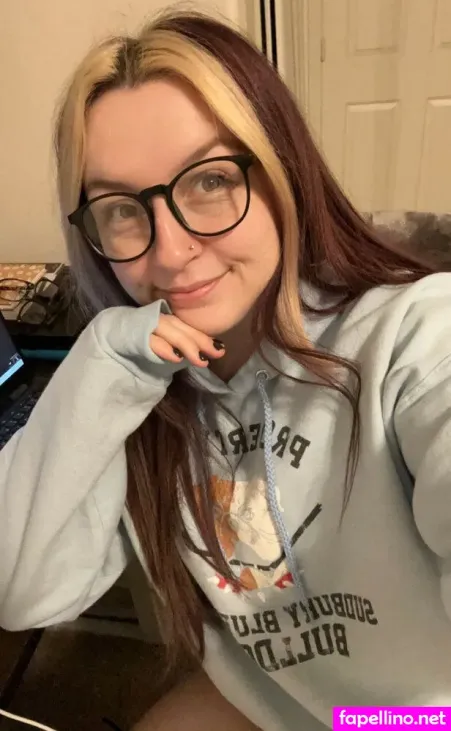 Penguinh0e OnlyFans Thumbnail #07OZc4oZy6