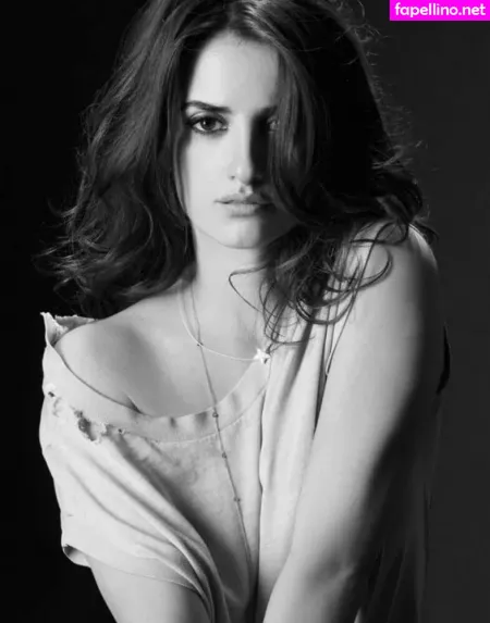 Penlope Cruz OnlyFans Thumbnail #Ly5tlas0ZW