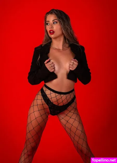 Penny Edwards OnlyFans Thumbnail #cLUPVMz8XJ
