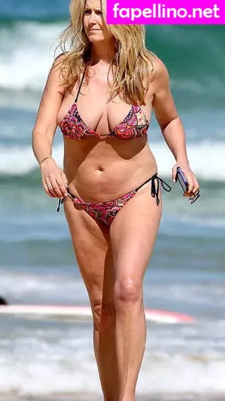 Penny Lancaster OnlyFans Thumbnail #xq1Q9WHMWJ