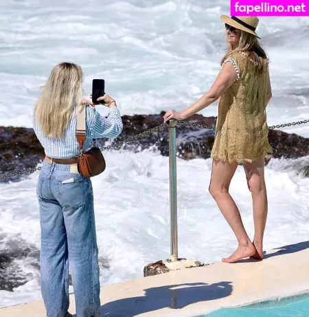 Penny Lancaster OnlyFans Thumbnail #zTzDqj5RDe