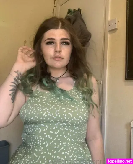 Pennyblackxox OnlyFans Thumbnail #txdYuWNPRz