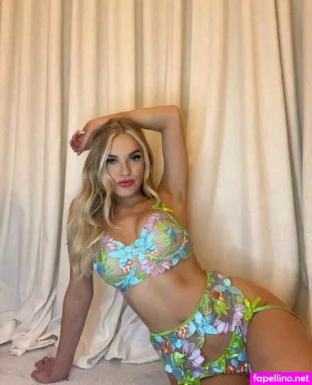 Pennylaney OnlyFans Thumbnail #n0tTiwCJlk