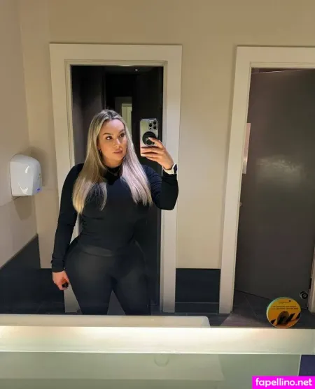 Pennylondon 15 OnlyFans Thumbnail #YprEp0Pb9U