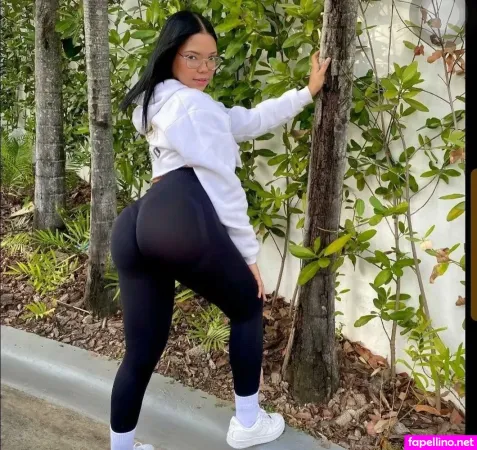 Peny Rodriguez OnlyFans Thumbnail #oNAMgAi0lp