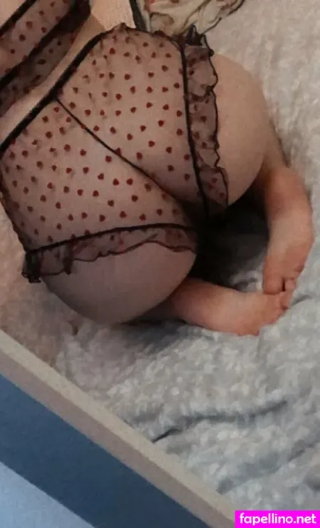 Pepe3r1ta OnlyFans Thumbnail #DUUArLQEgv