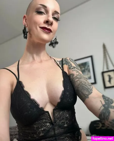 Pepper Dagger OnlyFans Thumbnail #5PGtMGB0oU