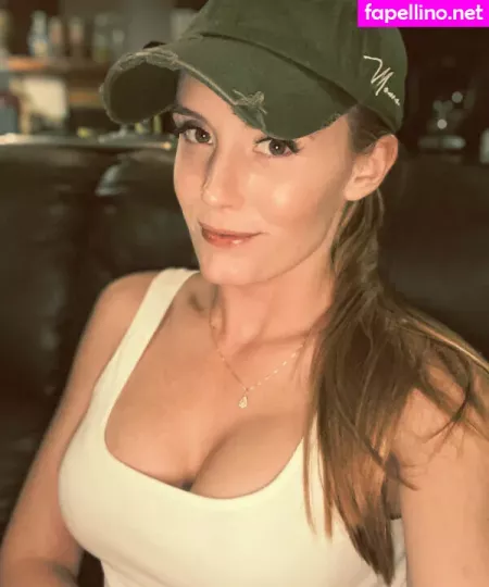 Pepper Reign OnlyFans Thumbnail #UdNNxDv4lf