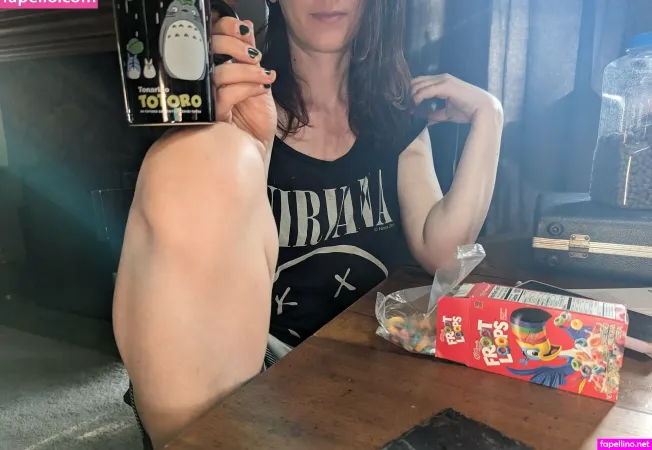 Pepper Starks OnlyFans Thumbnail #F8InjzAM4m