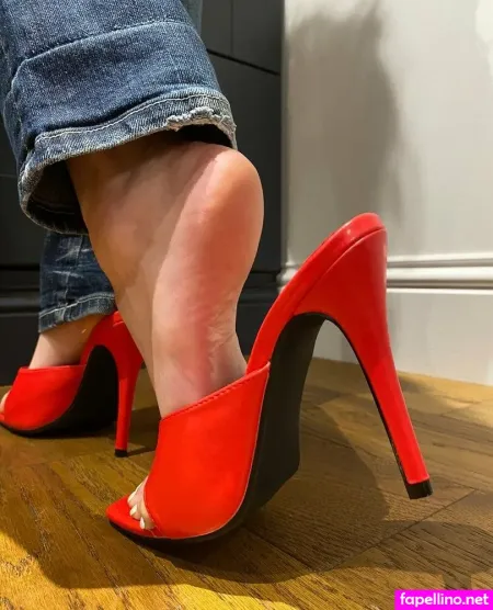 Perfectlybarefoot OnlyFans Thumbnail #NN9bcb3uL6