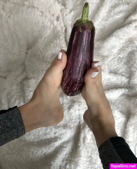 Perfectteenfeet OnlyFans Thumbnail #OG2sDoYSbV