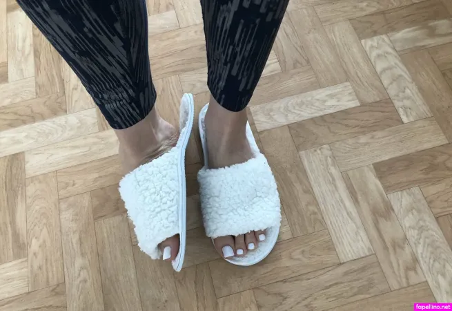Perfectteenfeet OnlyFans Thumbnail #RYa25GZy5A