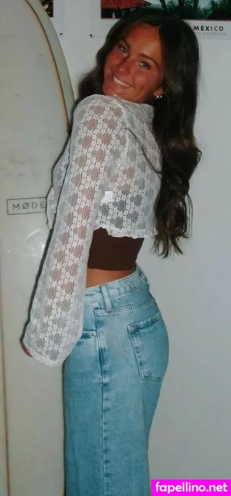Peri Farrar OnlyFans Thumbnail #PlBdJZCpf7