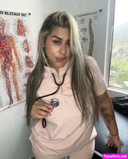 Perla Rosa 1 OnlyFans Thumbnail #LNzGdwWFcZ