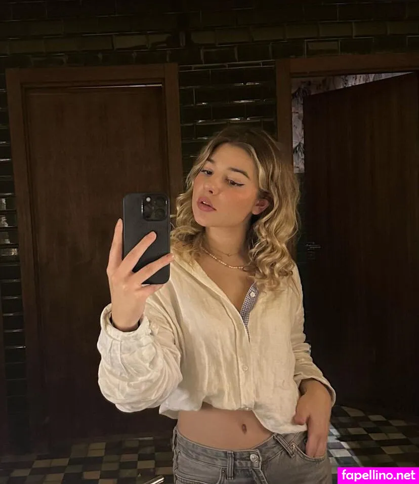 Perleeee, _perle_btr, lapetiteperleofficial, perle_btr Nude Leaked OnlyFans Photo #6JYuVo6i8f