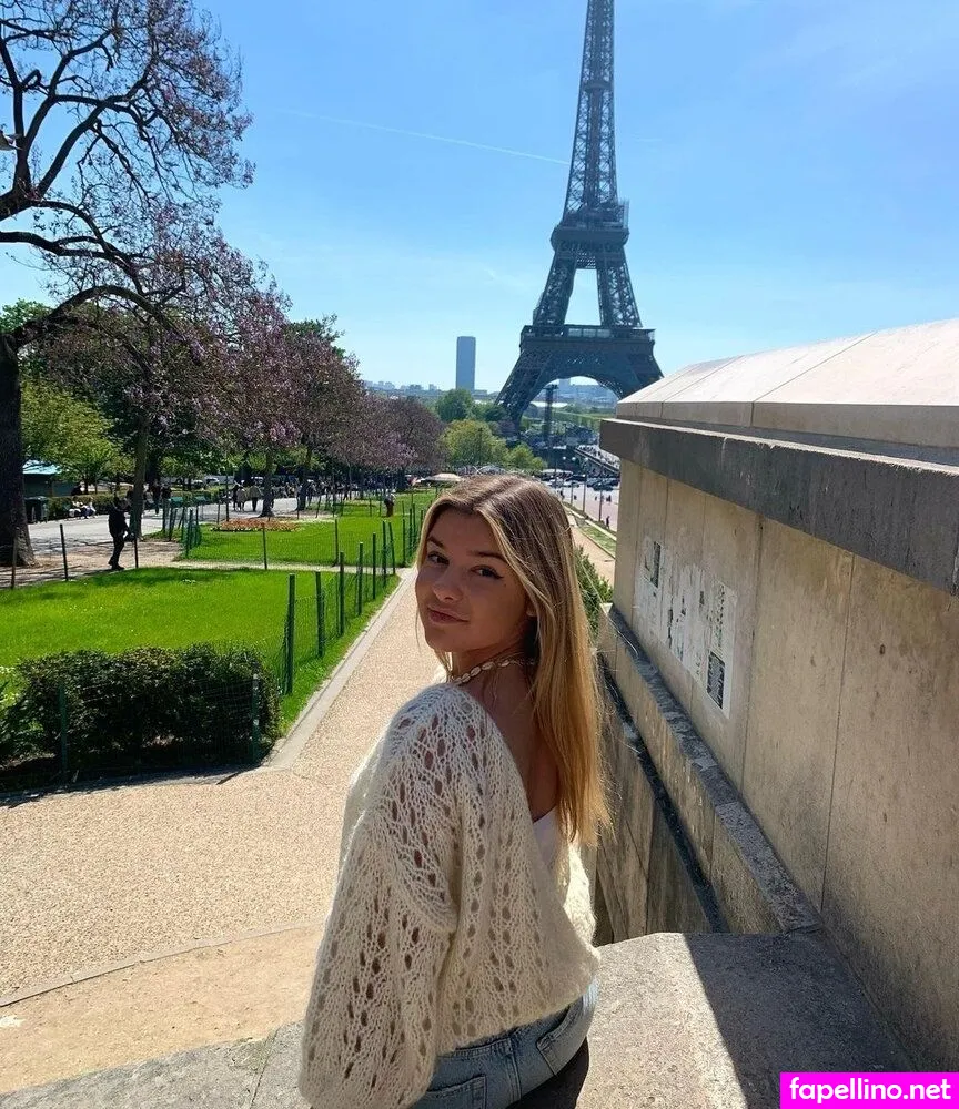 Perleeee, _perle_btr, lapetiteperleofficial, perle_btr Nude Leaked OnlyFans Photo #PqNGsDSSnd